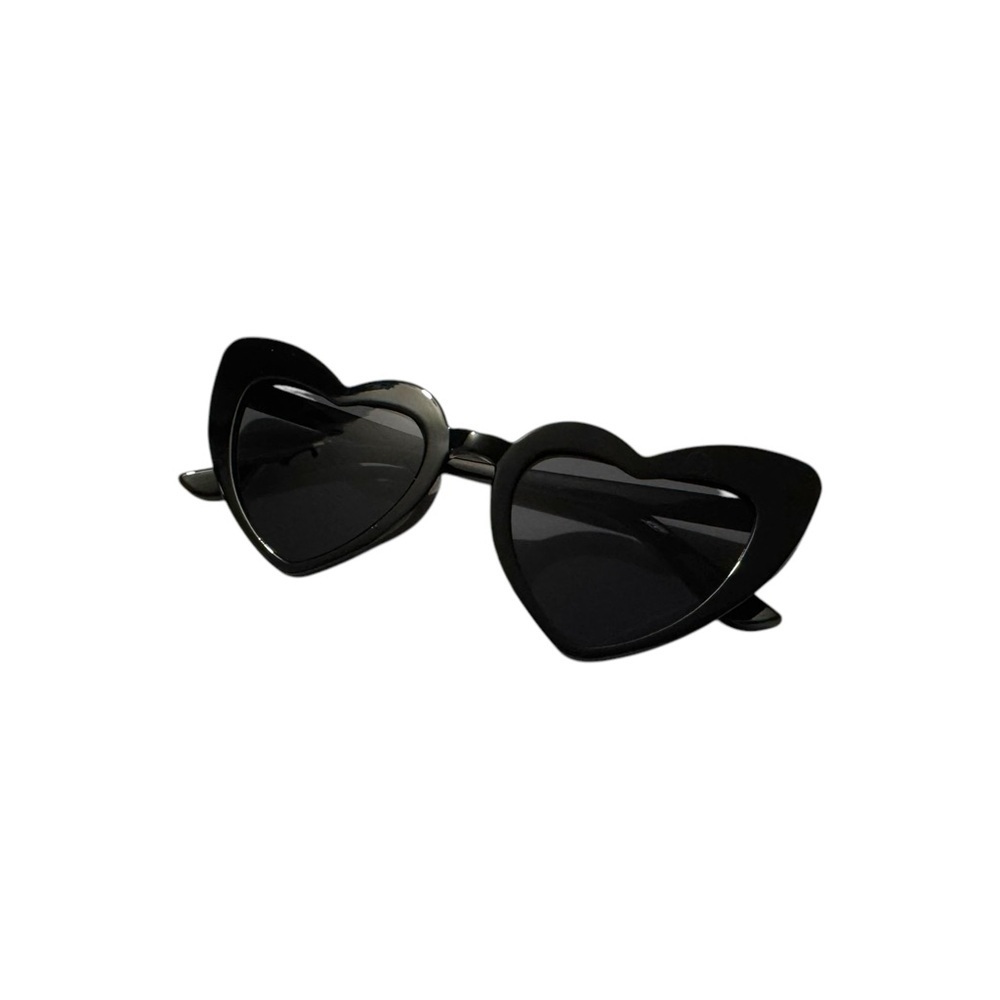 ⭐️ 5/$30 Kids Hearts Sunglasses UV400
